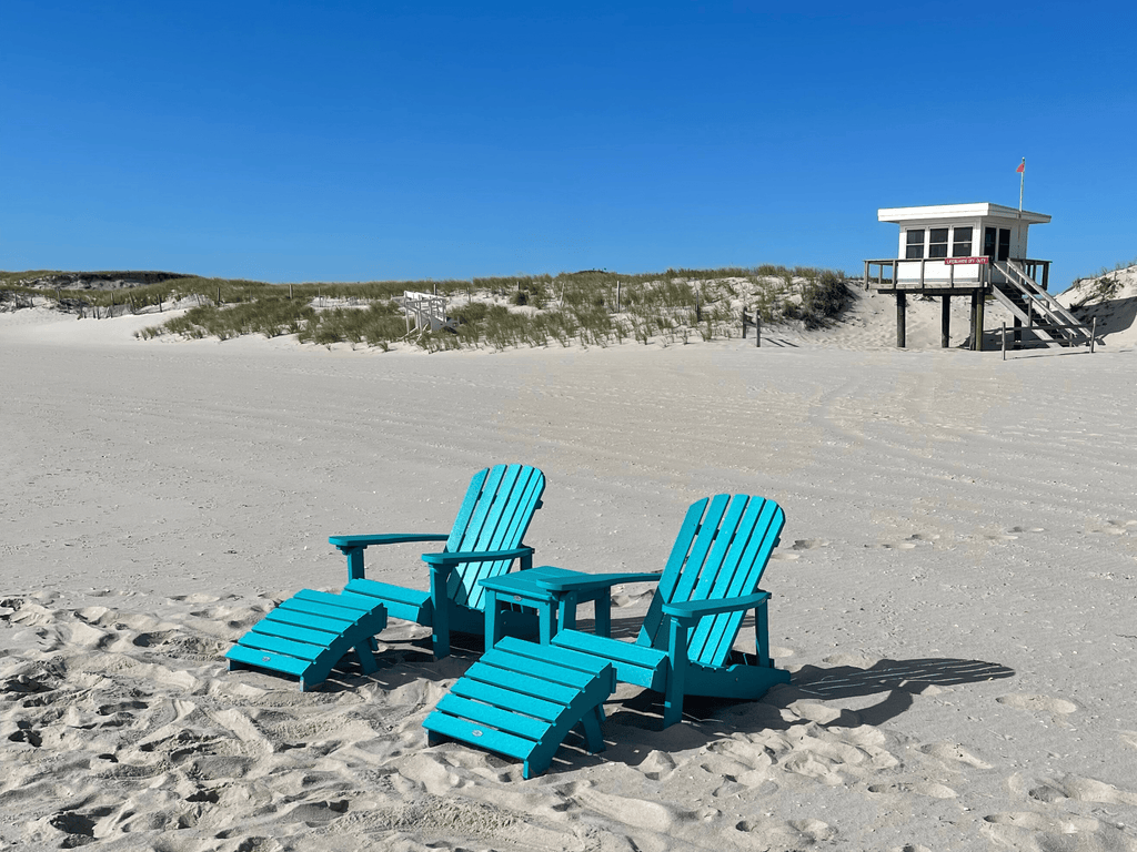 The Adirondack Chair: History of an American Icon